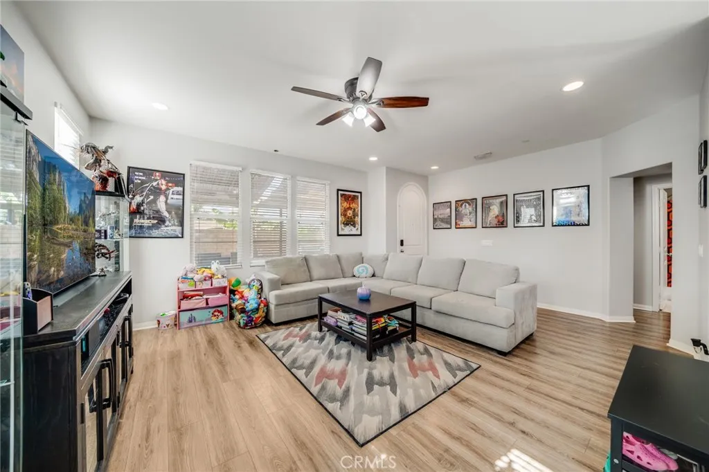 Additional image 46 of 1865 Harvest Cir, Tustin, CA 92780