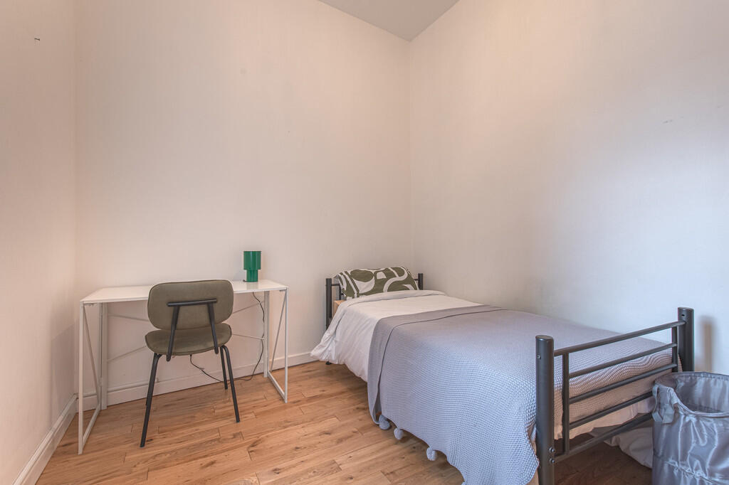 Additional image 8 of 53-65 The Green Flat 3