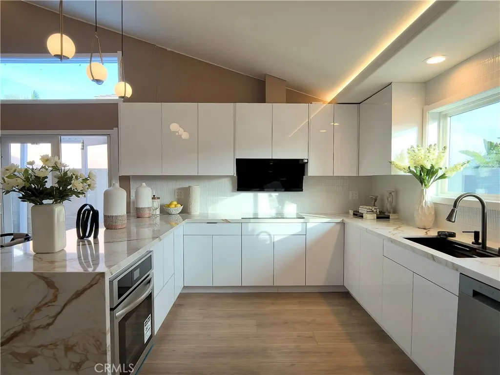 Additional image 32 of 9331 Cape Cod Drive, Huntington Beach, CA 92646