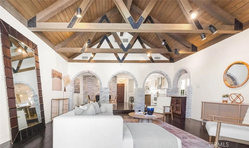 Additional image 113 of 2950 N Lincoln Street, Burbank, CA 91504