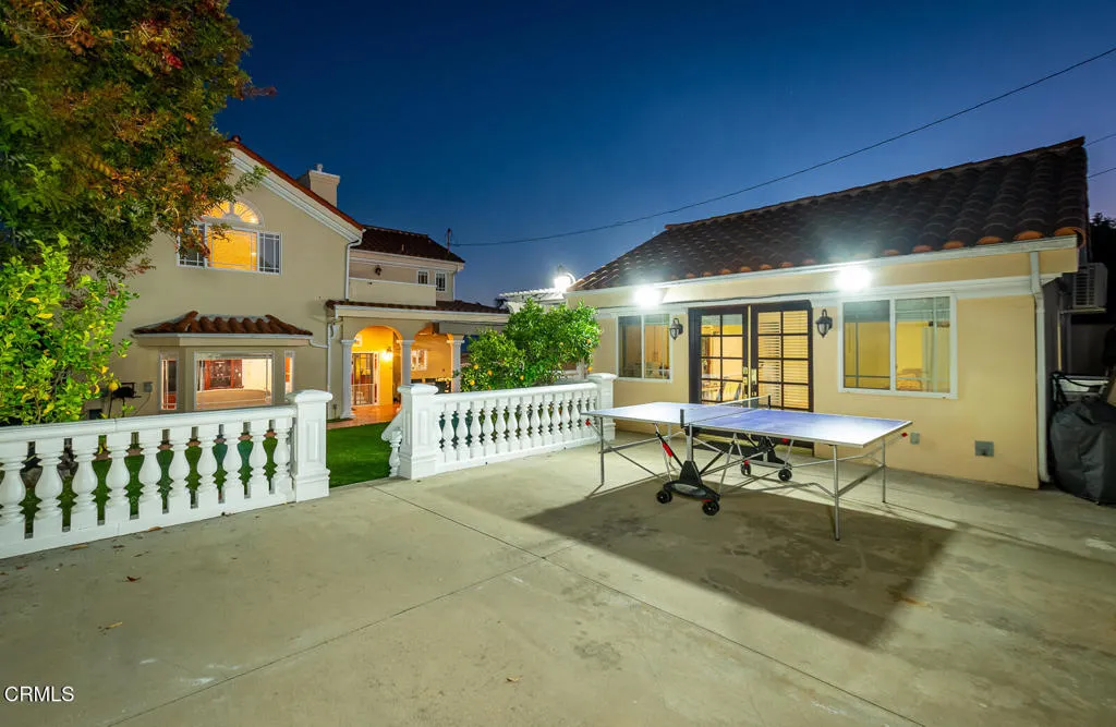 Additional image 108 of 1075 E Tujunga Avenue, Burbank, CA 91501