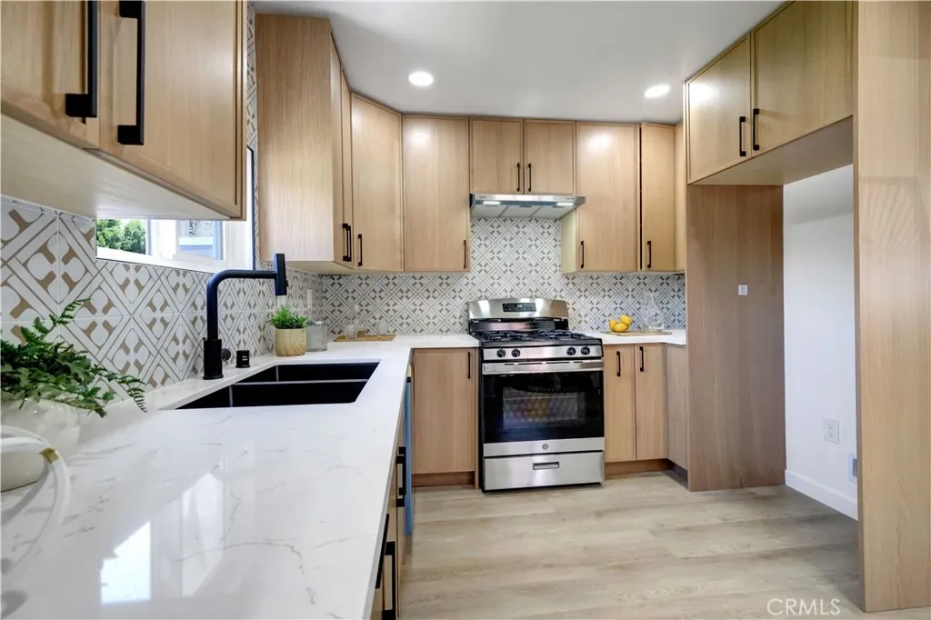 Additional image 26 of 3515 S Norton Avenue, Los Angeles, CA 90018