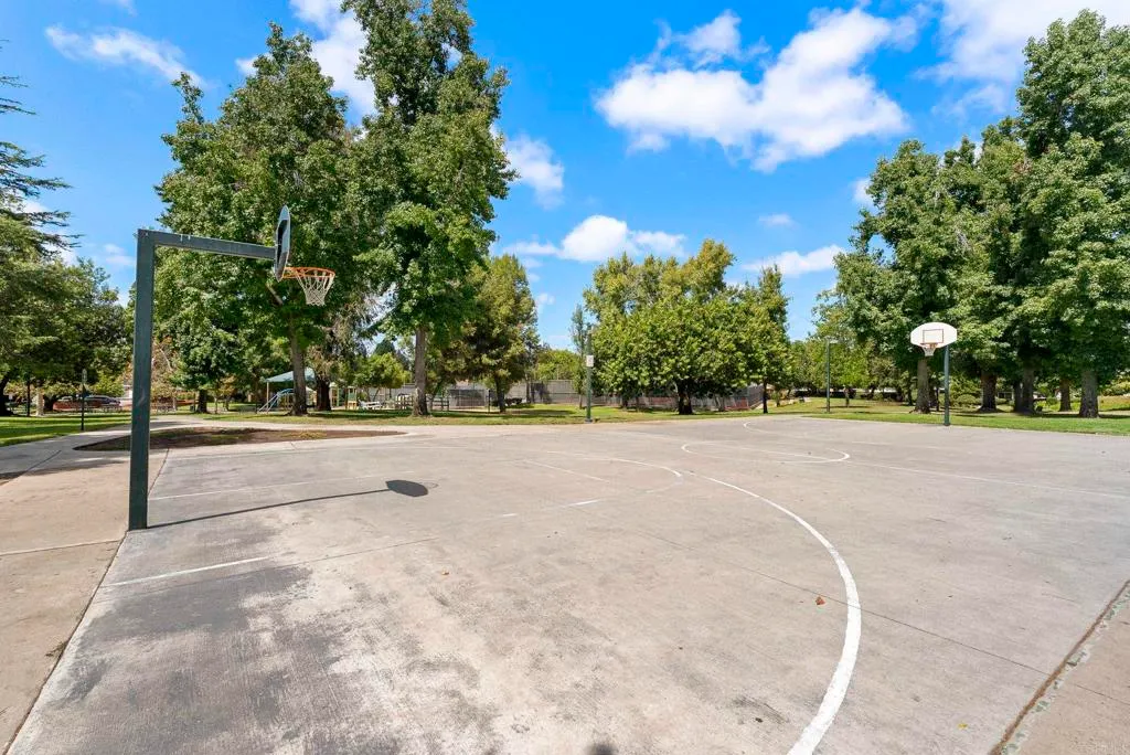 Additional image 90 of 5137 Abuela Drive, San Diego, CA 92124