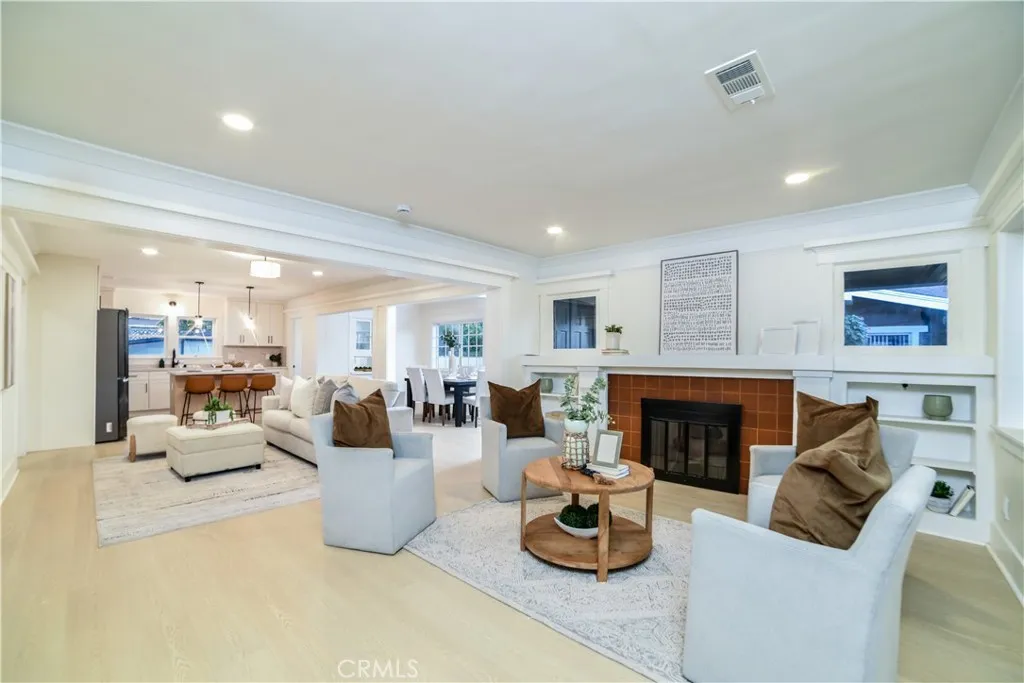 Additional image 5 of 748 N Kenmore Ave, Los Angeles, CA 90029