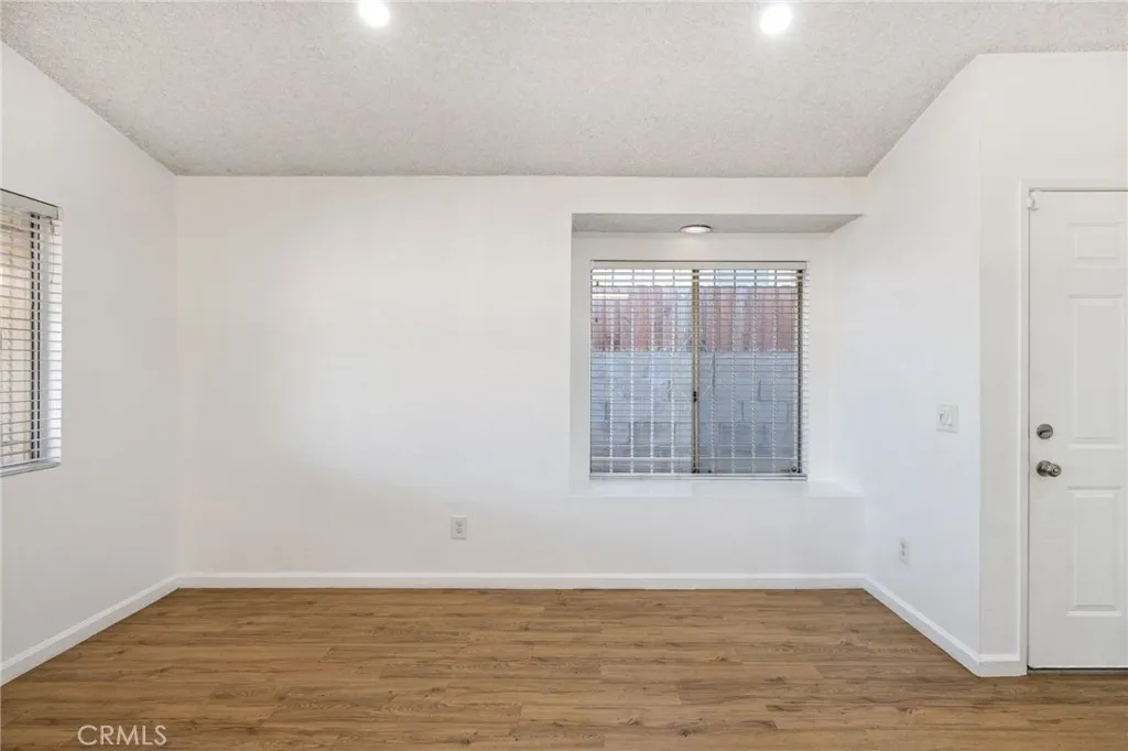 Additional image 13 of 310 S Paulsen Ave, Compton, CA 90220