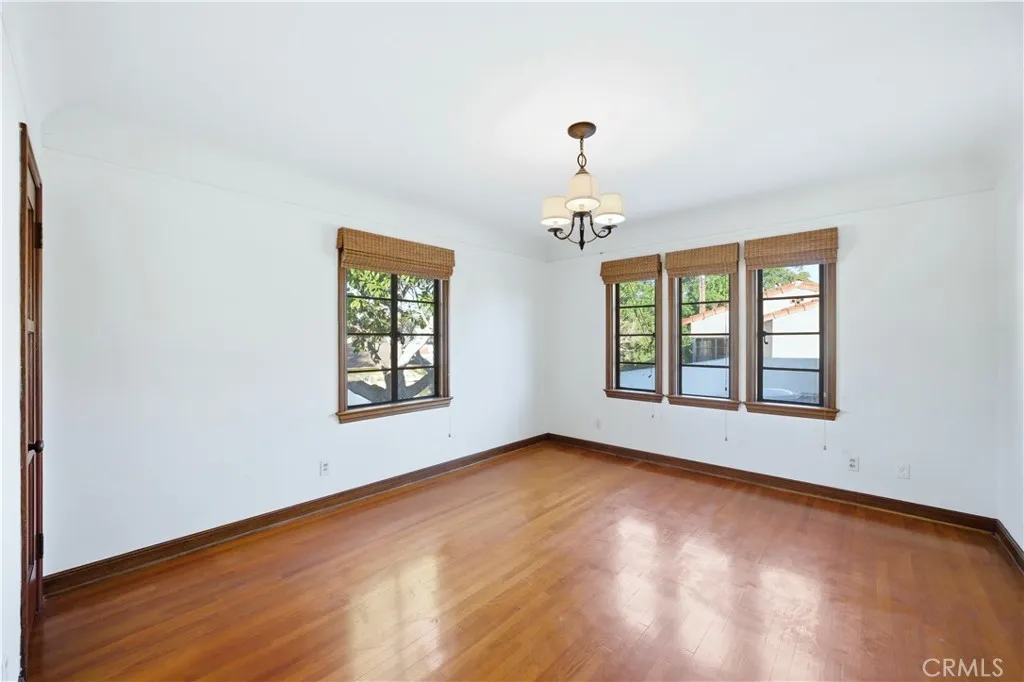 Additional image 93 of 790 Santiago Ave, Long Beach, CA 90804