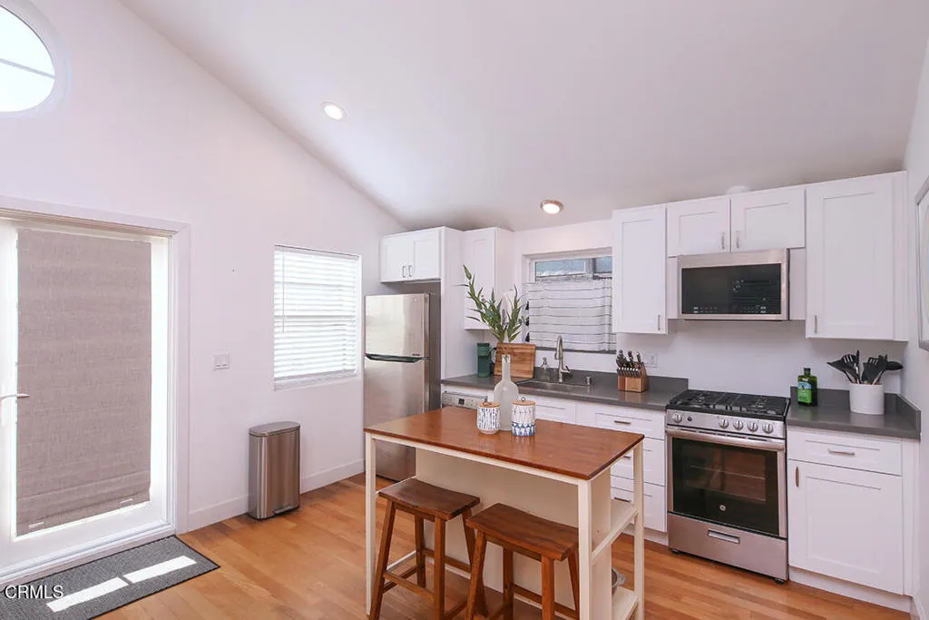 Additional image 73 of 3363 Hollydale Drive, Los Angeles, CA 90039