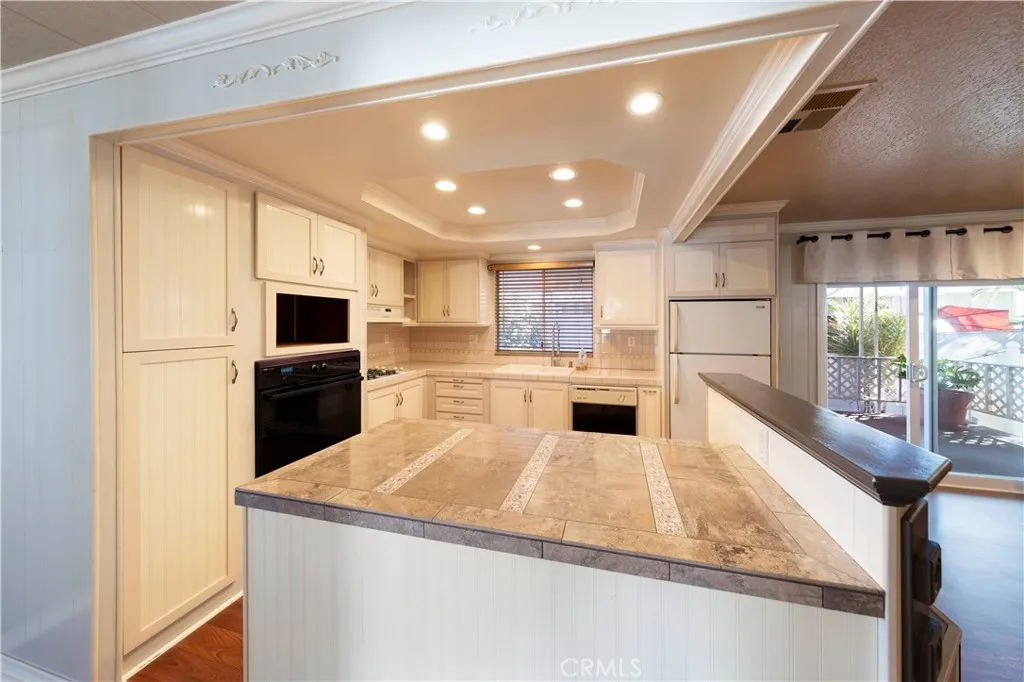 Additional image 11 of 32302 Alipaz St Unit 165, San Juan Capistrano, CA 92675