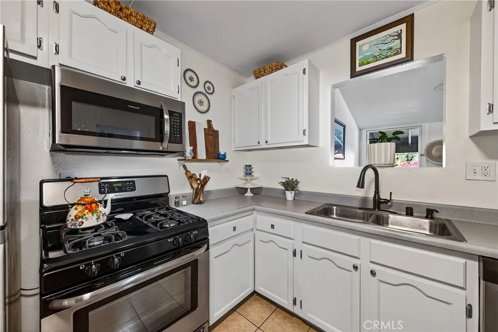 Additional image 40 of 716 W Olive Ave, Redlands, CA 92373