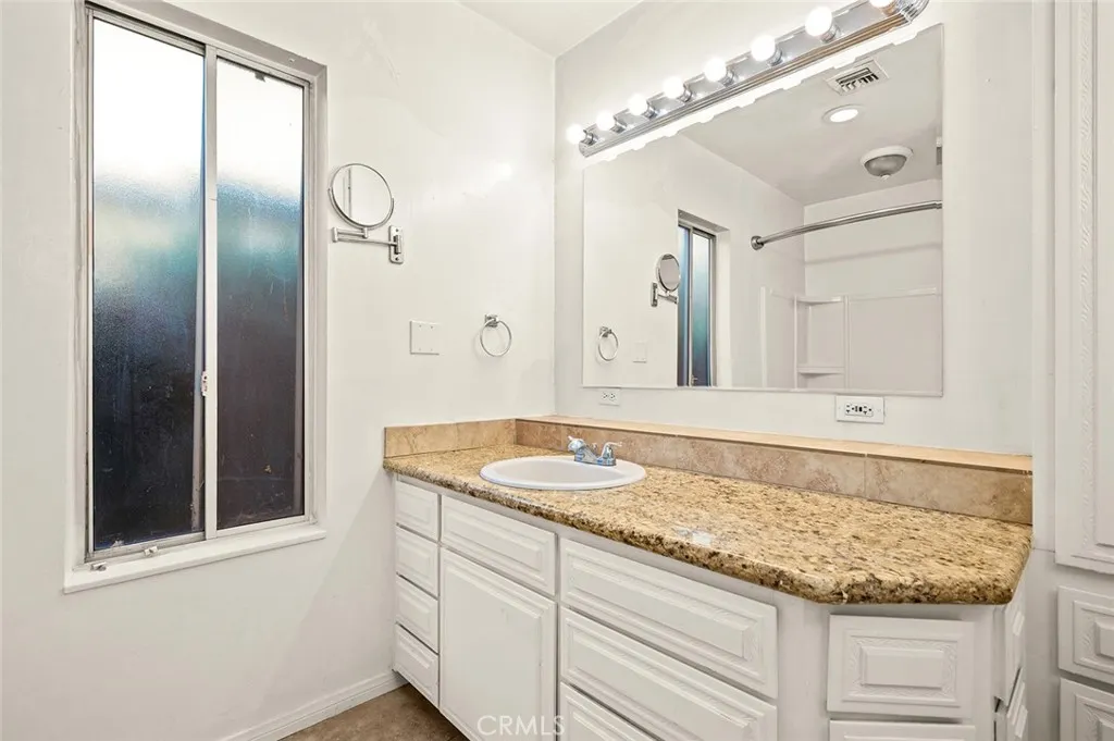 Additional image 62 of 5715 Norwich, Van Nuys, CA 91411