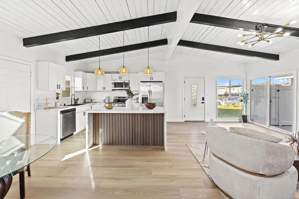 Additional image 16 of 5033 La Paz Dr, San Diego, CA 92113