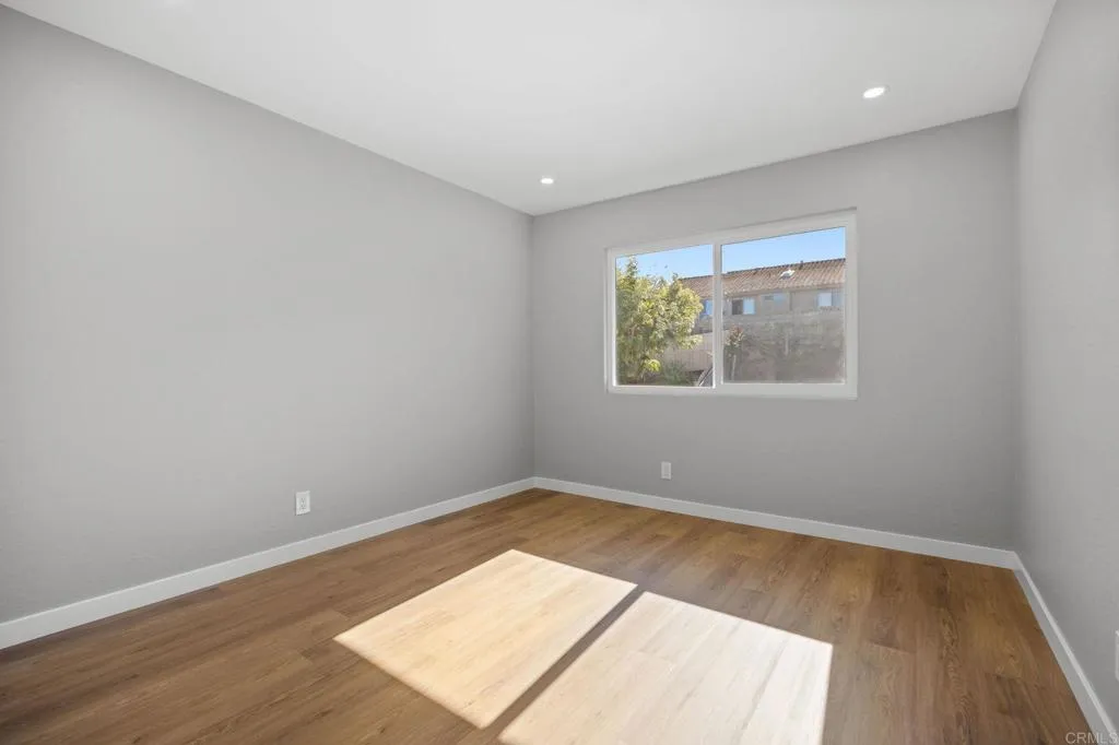 Additional image 94 of 2755 Victoria Avenue, Carlsbad, CA 92010