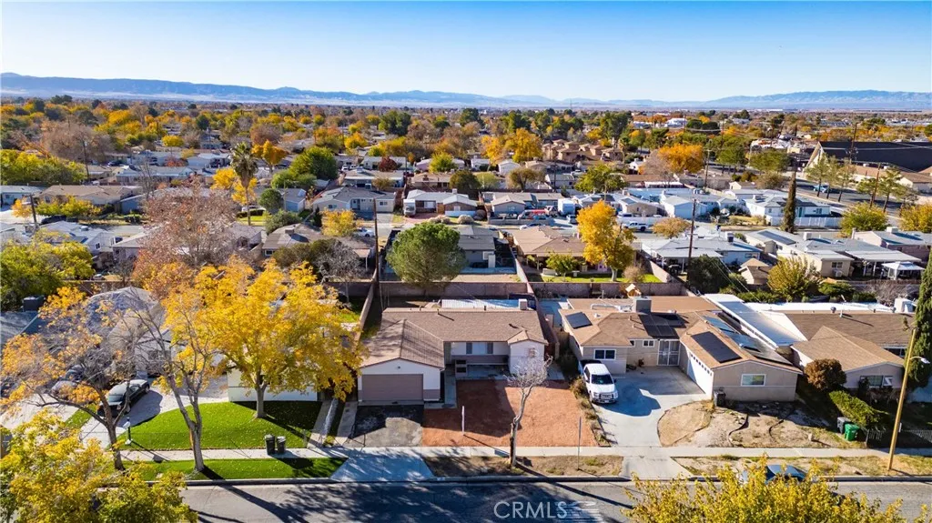 Additional image 3 of 44727 Andale Ave, Lancaster, CA 93535