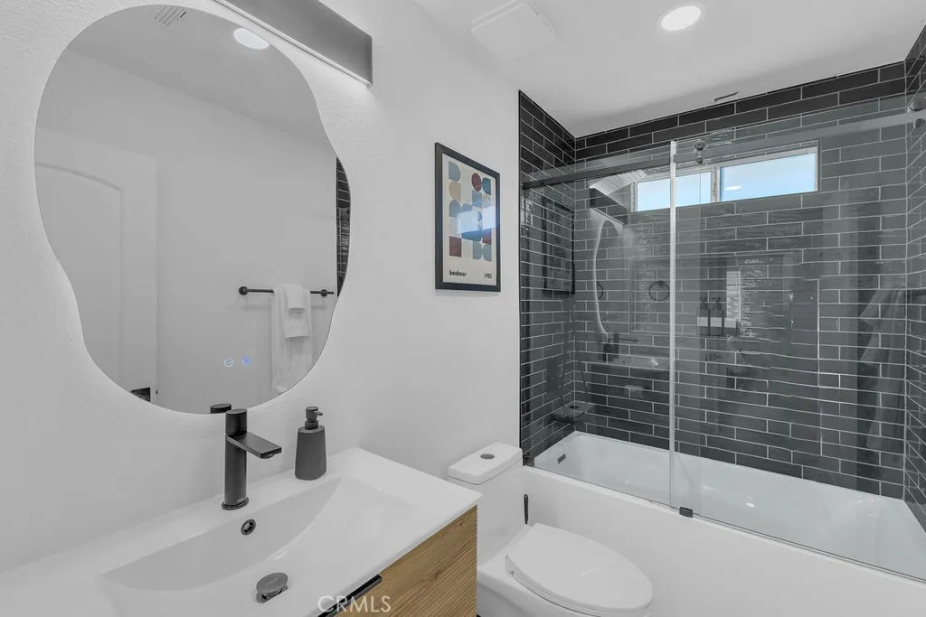 Additional image 59 of 481 W Sunview Ave, Palm Springs, CA 92262