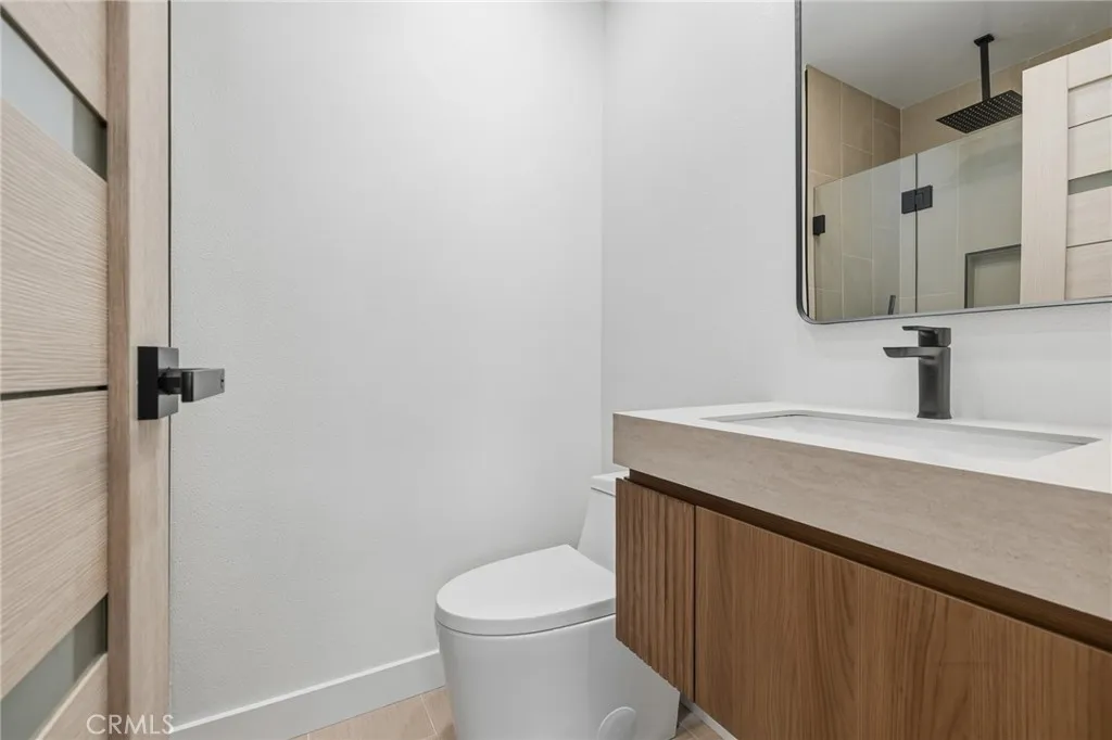 Additional image 66 of 9502 Via Salerno, Burbank, CA 91504