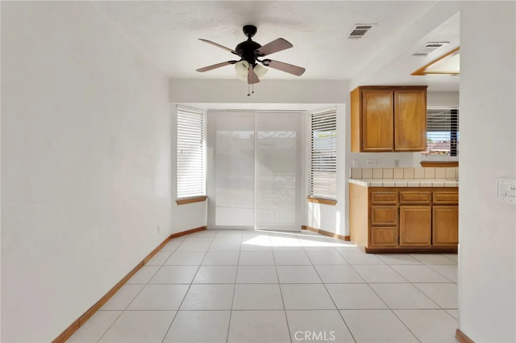 Additional image 11 of 13910 Rincon Rd, Apple Valley, CA 92307