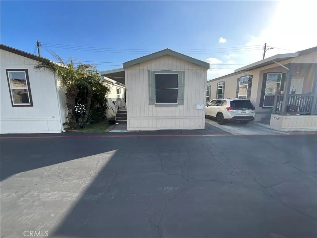 Additional image 15 of 2060 Newport Blvd, Costa Mesa, CA 92627