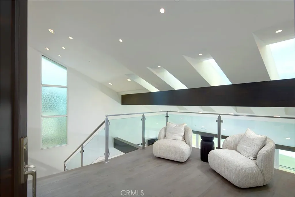 Additional image 43 of 33 Bay Drive, Laguna Beach, CA 92651