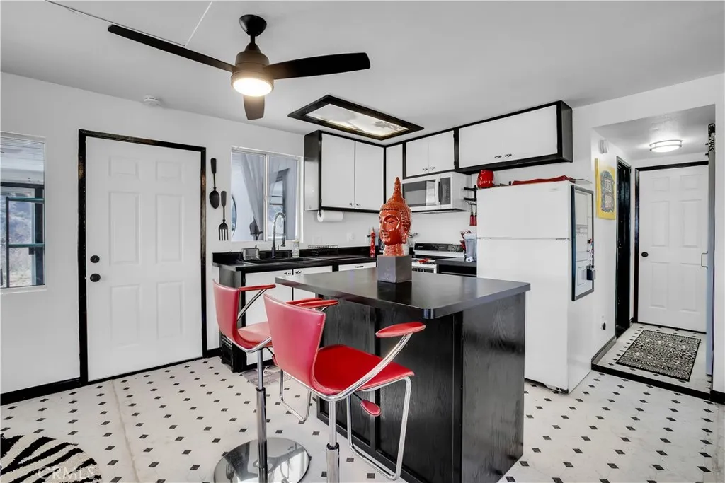 Additional image 92 of 49490 Big Morongo Canyon Road, Morongo Valley, CA 92256