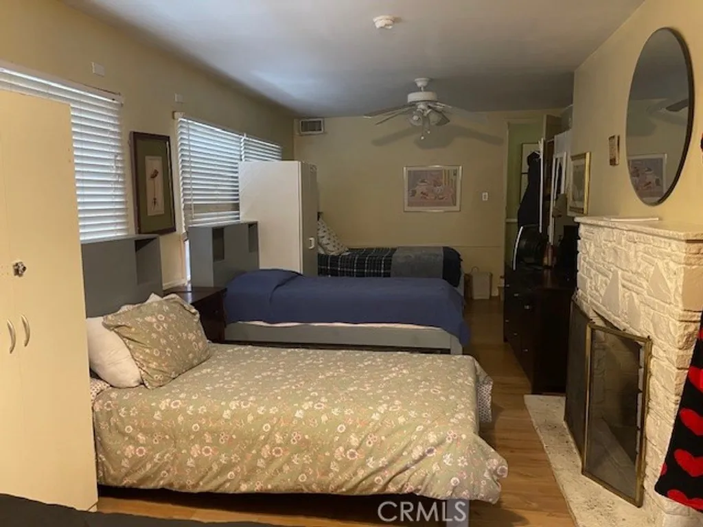 Additional image 15 of 13430 Oxnard St, Valley Glen, CA 91401