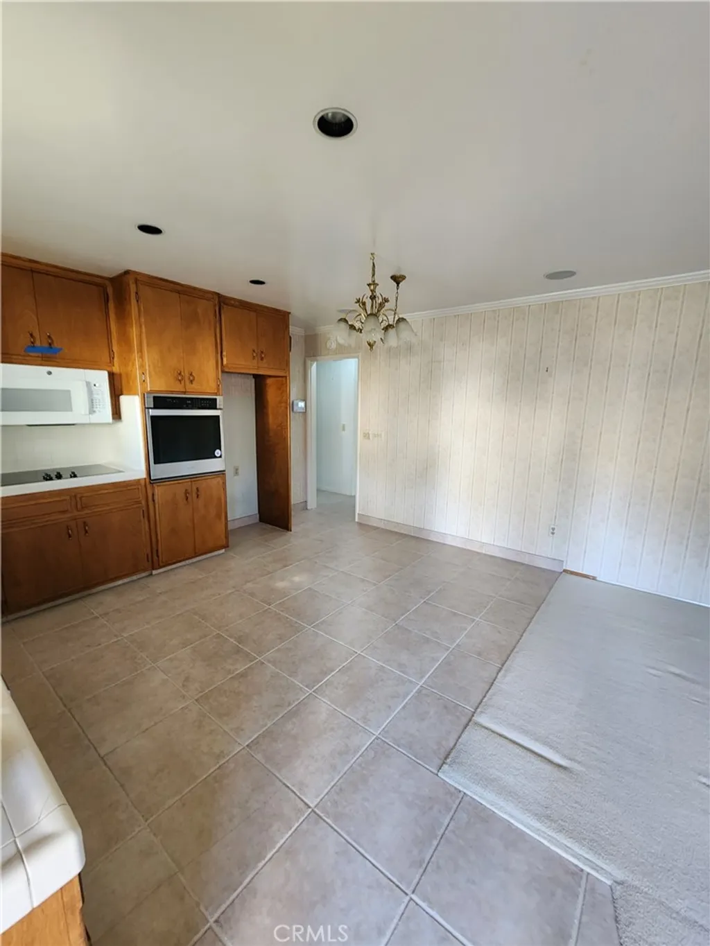Additional image 10 of 657 W Cypress Ave, Redlands, CA 92373