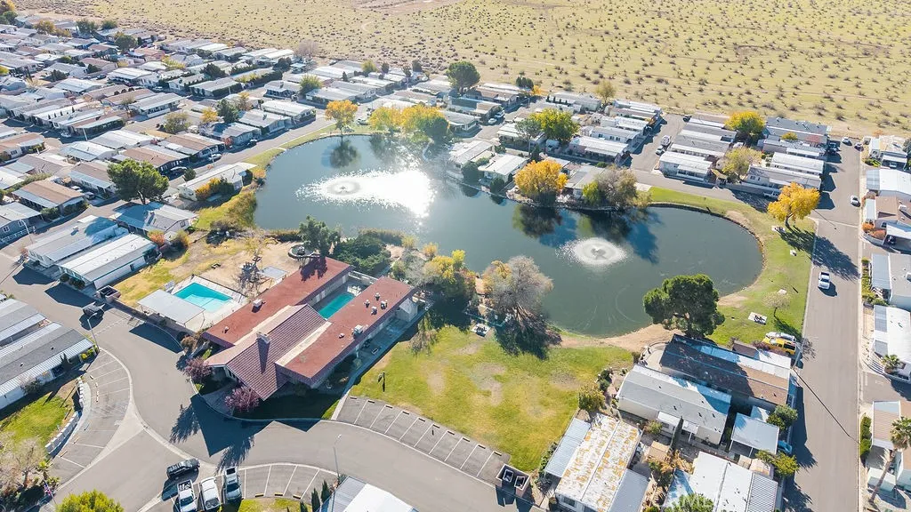 Additional image 75 of 20843 Waalew Rd Unit B48, Apple Valley, CA 92307