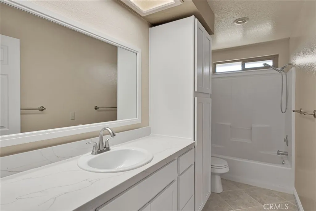 Additional image 27 of 15889 Mojave St, Hesperia, CA 92345