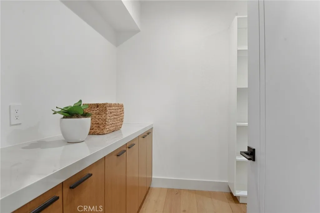 Additional image 35 of 16226 Dickens, Encino, CA 91436