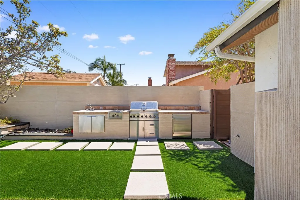 Additional image 44 of 9331 Cape Cod Drive, Huntington Beach, CA 92646