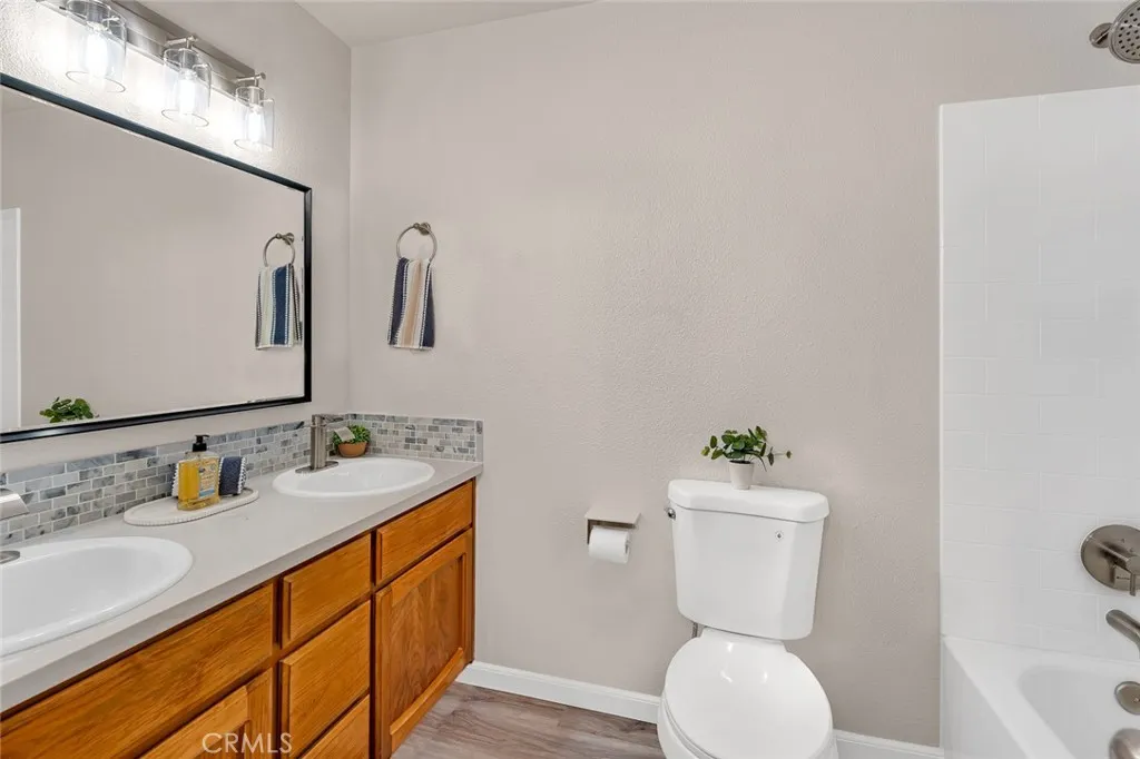 Additional image 31 of 744 Bluff Dr, Los Banos, CA 93635