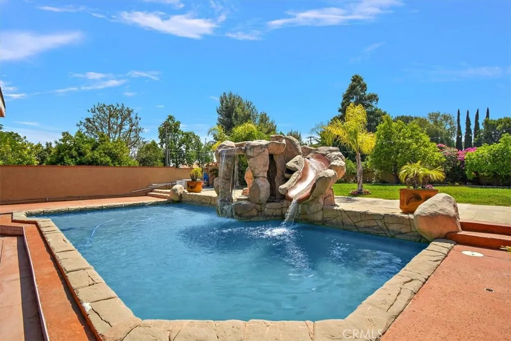 Additional image 145 of 2335 N San Antonio Avenue, Upland, CA 91784