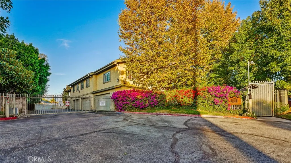 Additional image 37 of 181 W La Verne Unit 5, Pomona, CA 91767