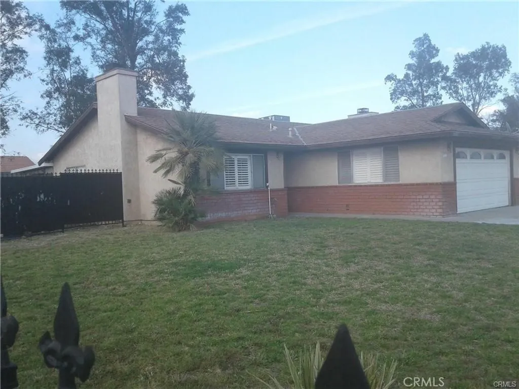 Additional image 3 of 15308 Holly Drive, Fontana, CA 92335