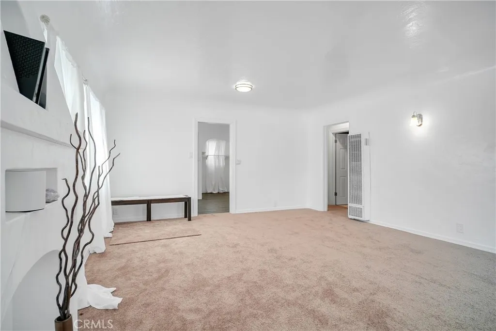 Additional image 26 of 332 E 79th Street, Los Angeles, CA 90003