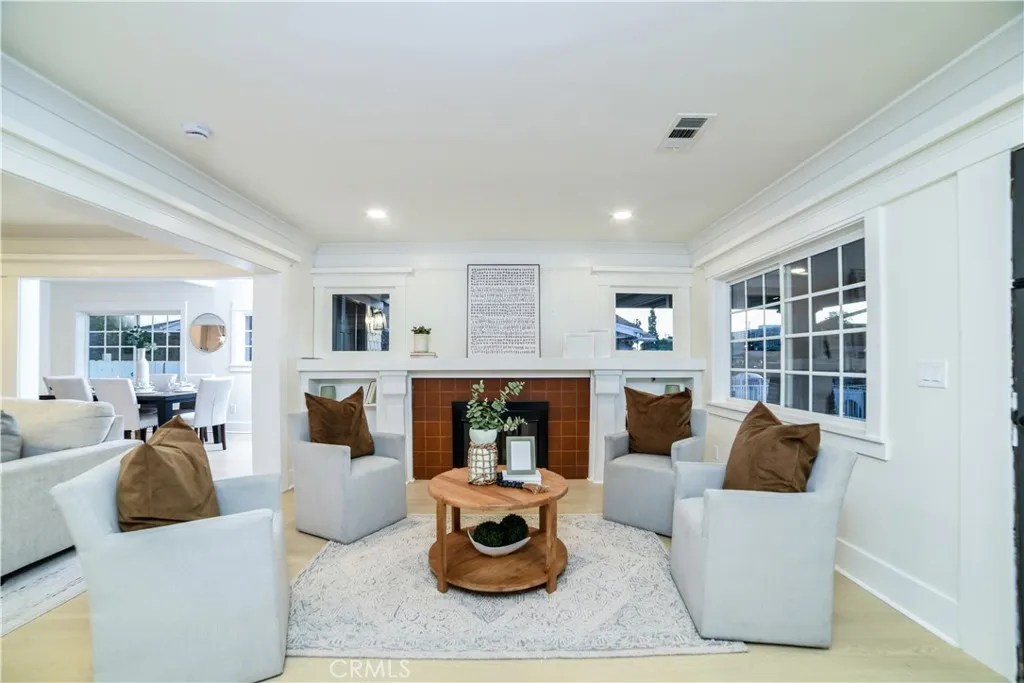 Additional image 6 of 748 N Kenmore Ave, Los Angeles, CA 90029