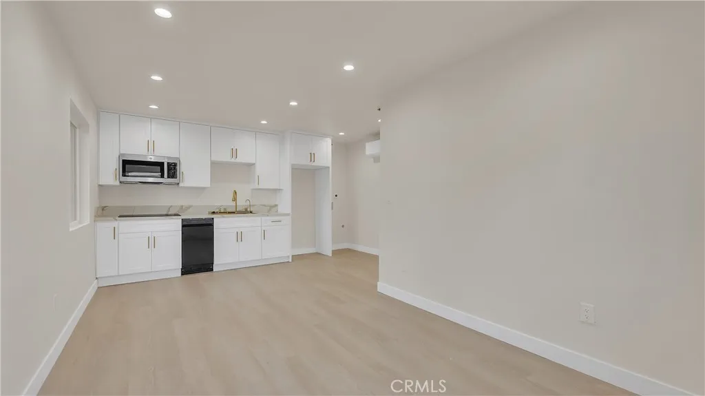 Additional image 124 of 10334 Louise, Granada Hills, CA 91344