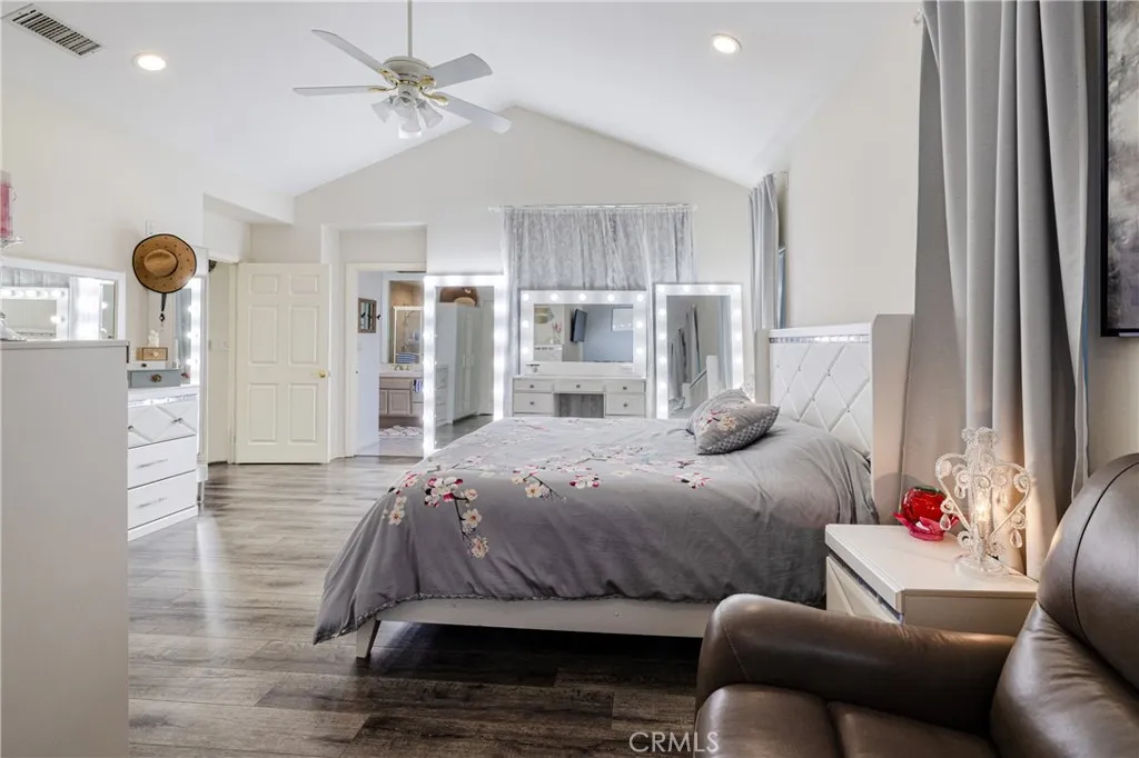 Additional image 15 of 10012 Reseda Boulevard Unit B, Northridge, CA 91324