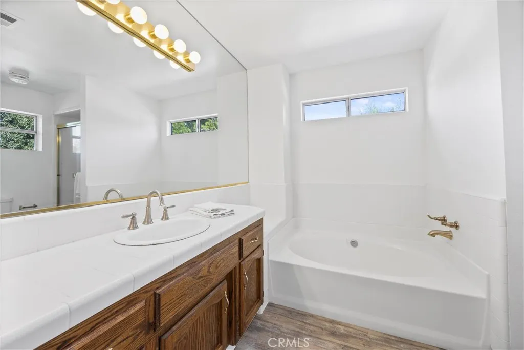 Additional image 63 of 601 Las Arenas Court, Bakersfield, CA 93314