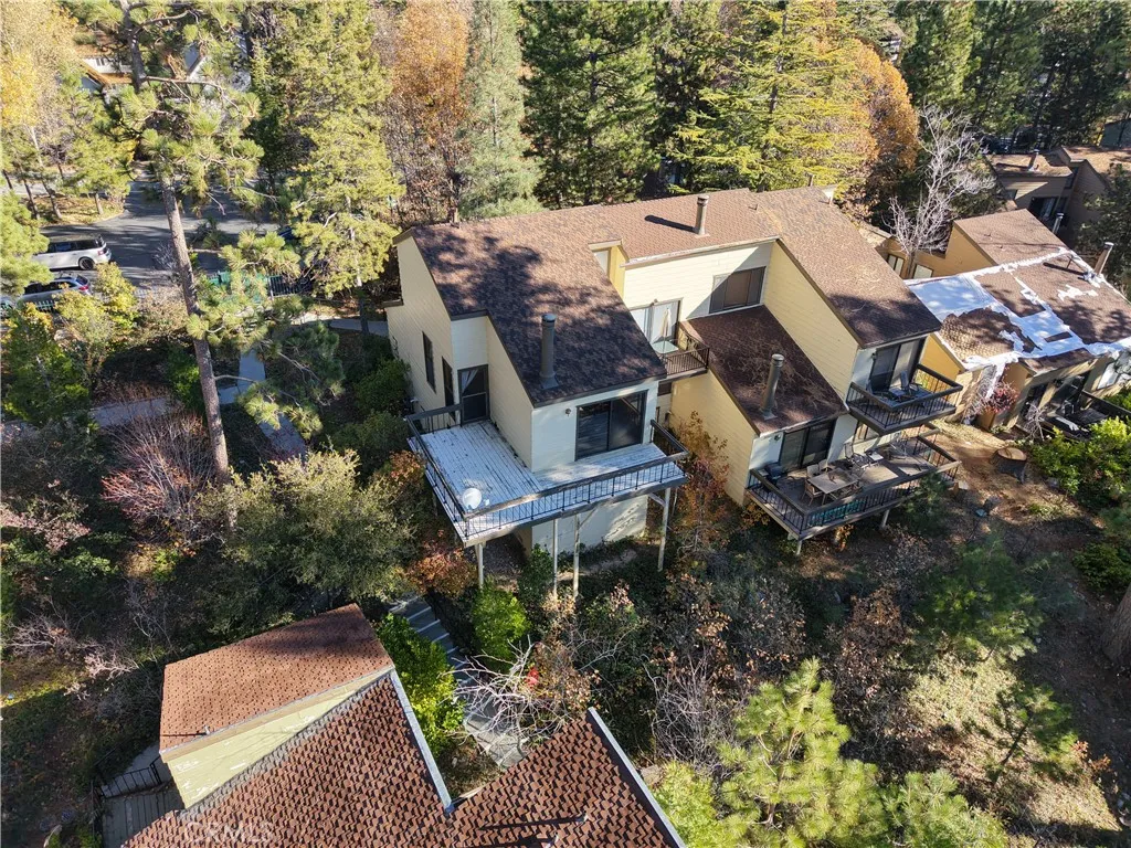 Additional image 110 of 27657 Peninsula #110 Drive, Lake Arrowhead, CA 92352