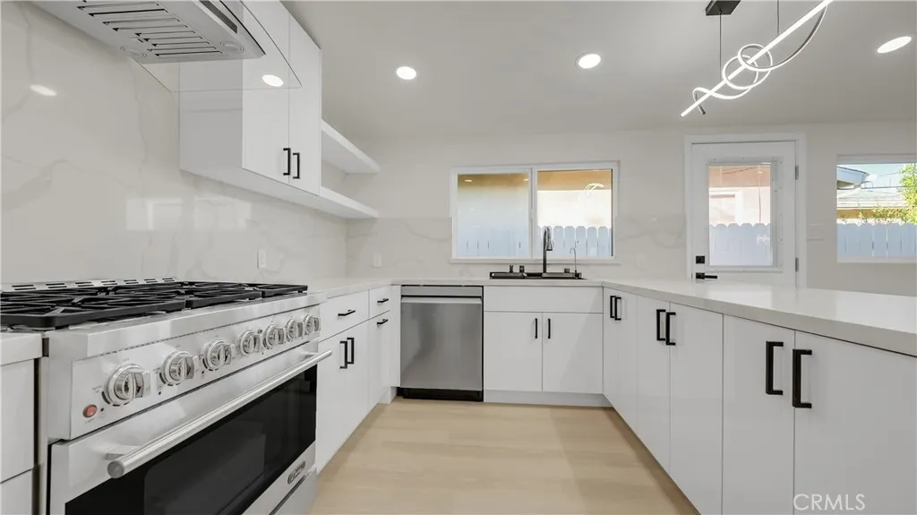 Additional image 18 of 10334 Louise, Granada Hills, CA 91344