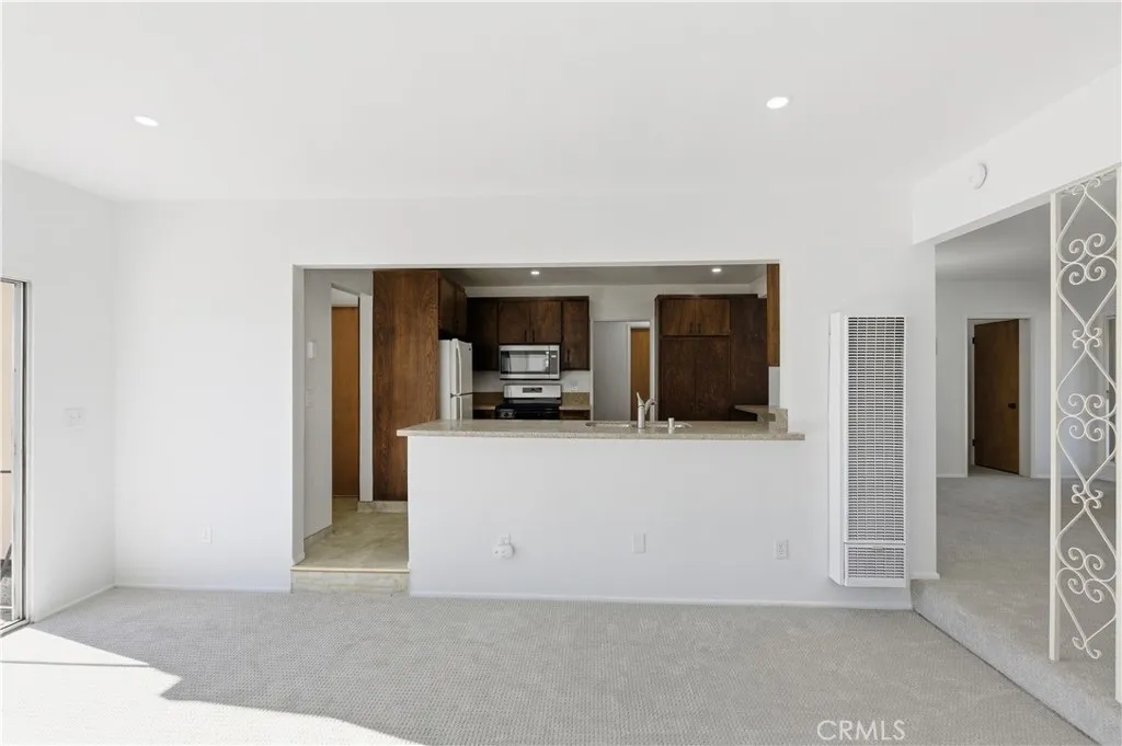 Additional image 74 of 5300 E 28th St, Long Beach, CA 90815