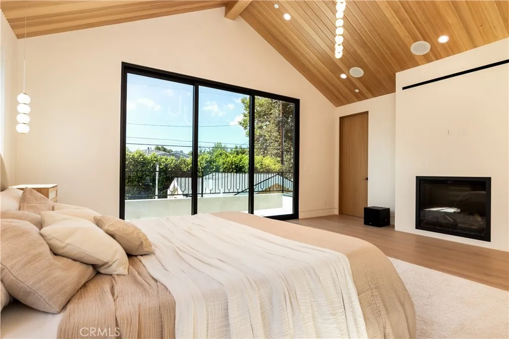 Additional image 25 of 16749 Addison St, Encino, CA 91436