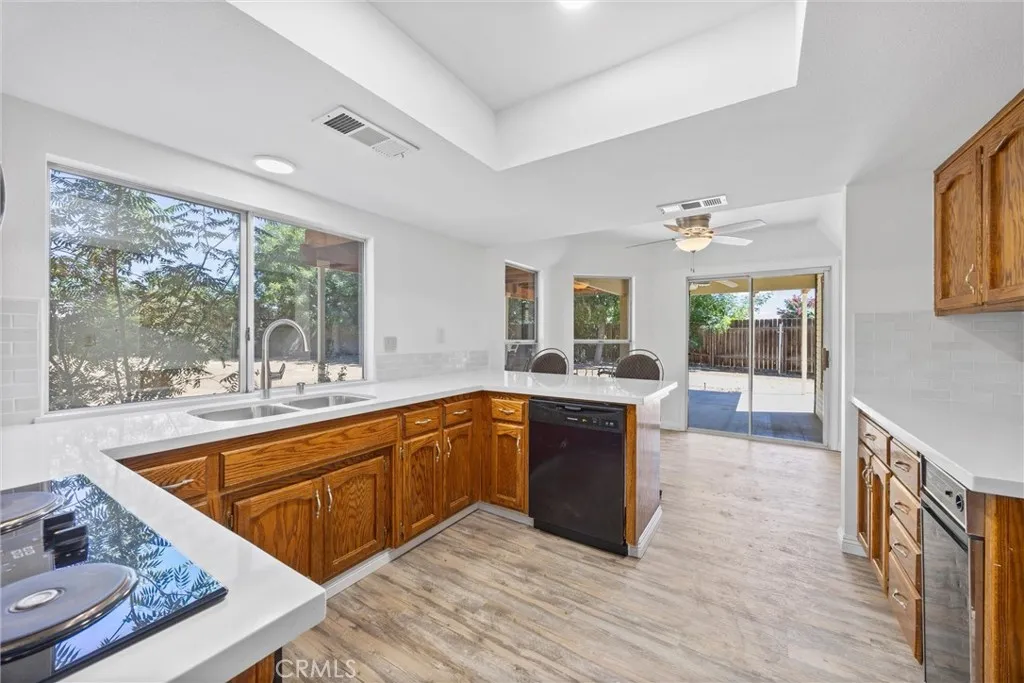 Additional image 11 of 601 Las Arenas Court, Bakersfield, CA 93314