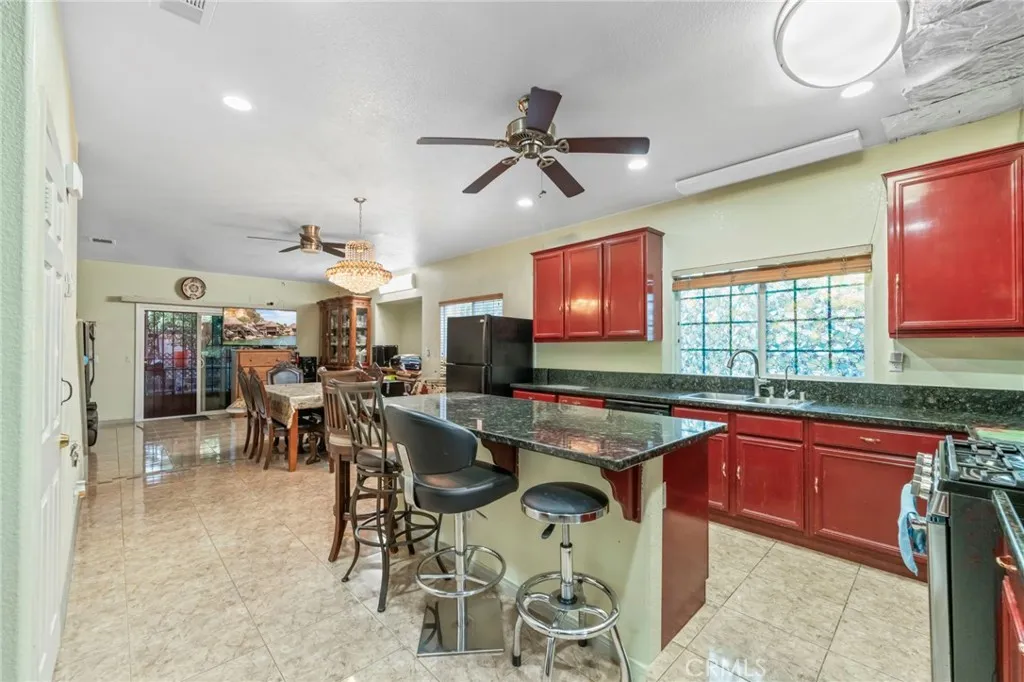 Additional image 22 of 1553 W Ceres St, Rialto, CA 92376