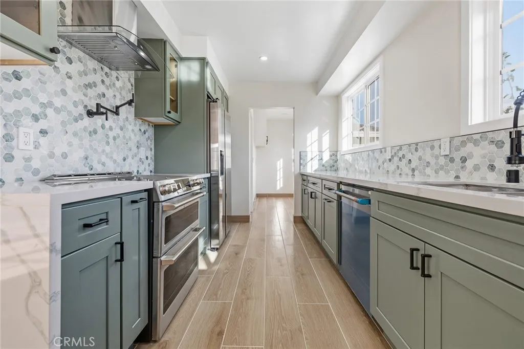 Additional image 31 of 9233 Swinton Avenue, North Hills, CA 91343