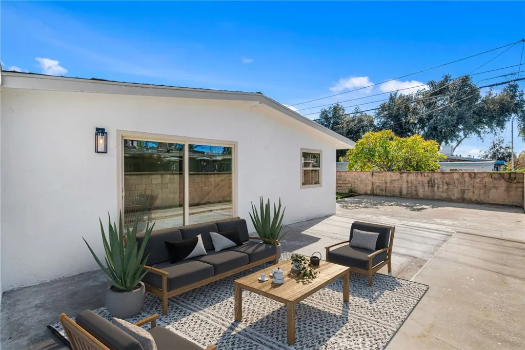 Additional image 13 of 716 E Hanks St, Azusa, CA 91702