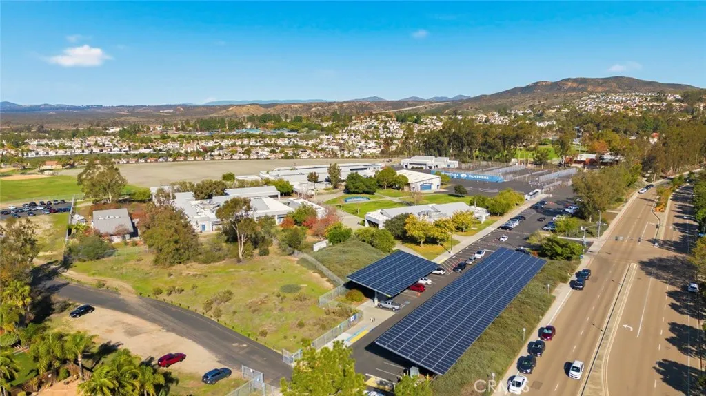 Additional image 63 of 10812 Lamentin Court, San Diego, CA 92124