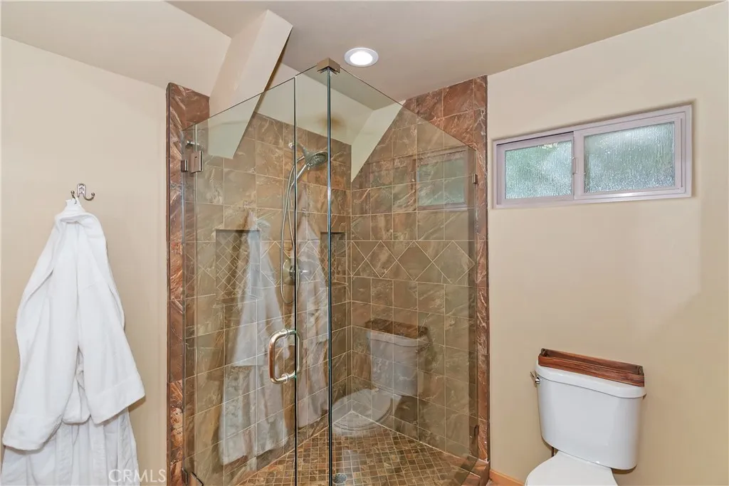 Additional image 42 of 26621 Thunderbird Drive, Lake Arrowhead, CA 92352