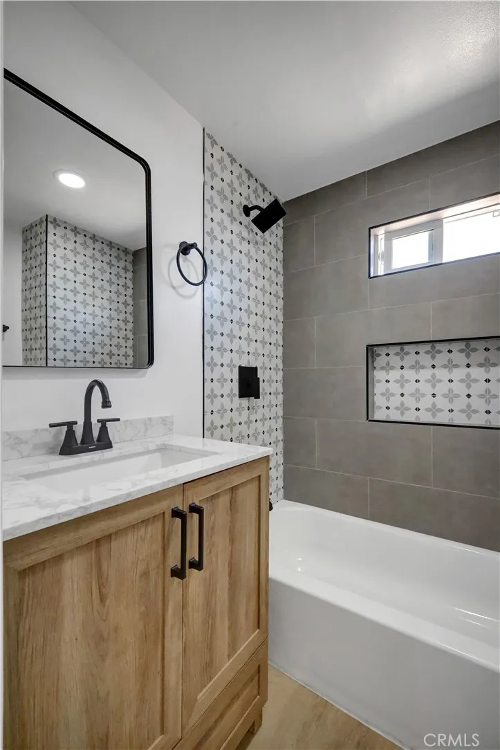 Additional image 95 of 3515 S Norton Avenue, Los Angeles, CA 90018