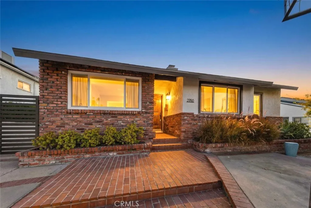 Additional image 3 of 2950 N Lincoln Street, Burbank, CA 91504